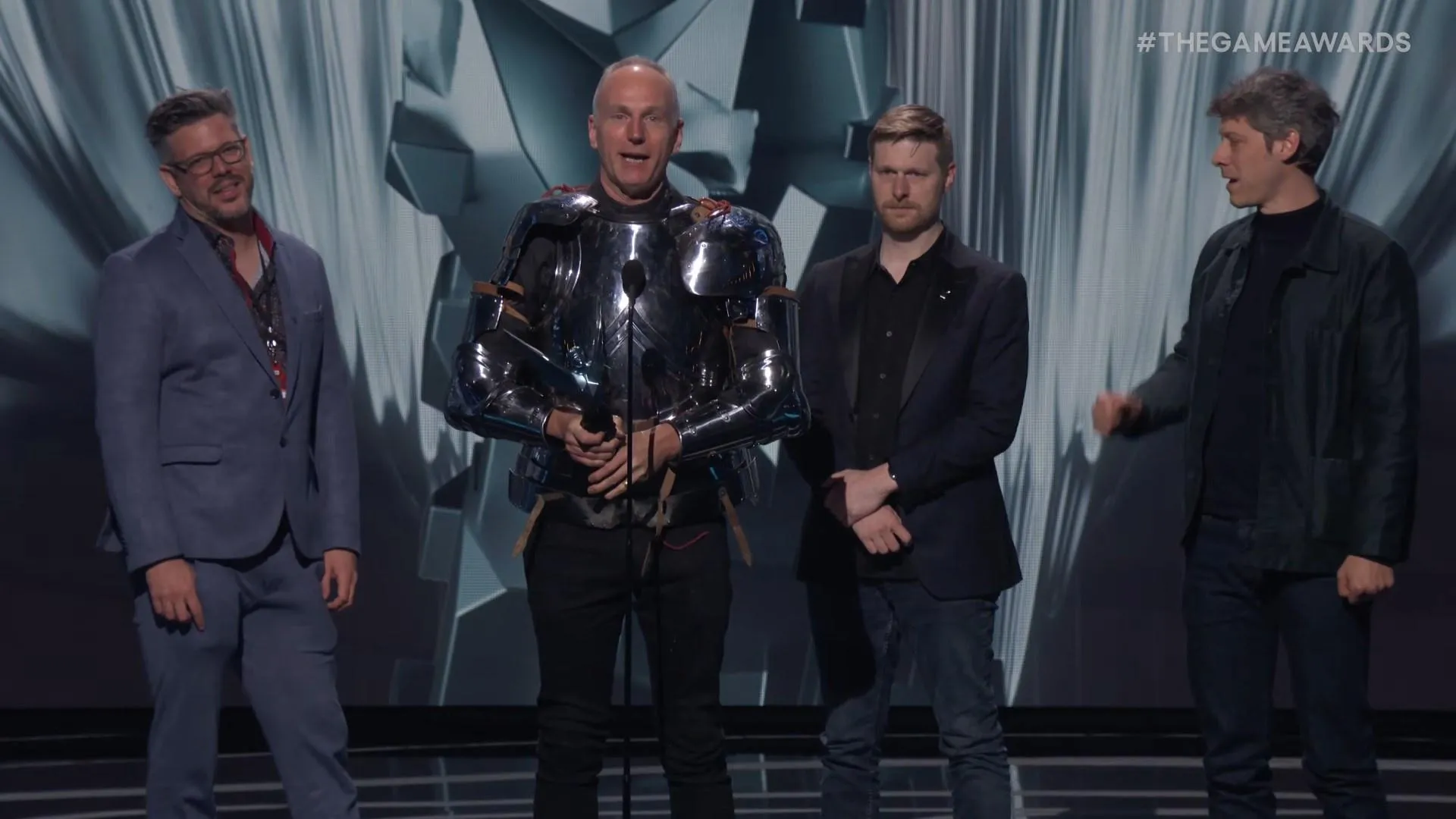 Swen Vincke accepting the Game of the Year award in his iconic suit of armor