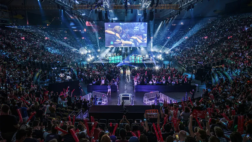 LEC 2025 All Roster Changes