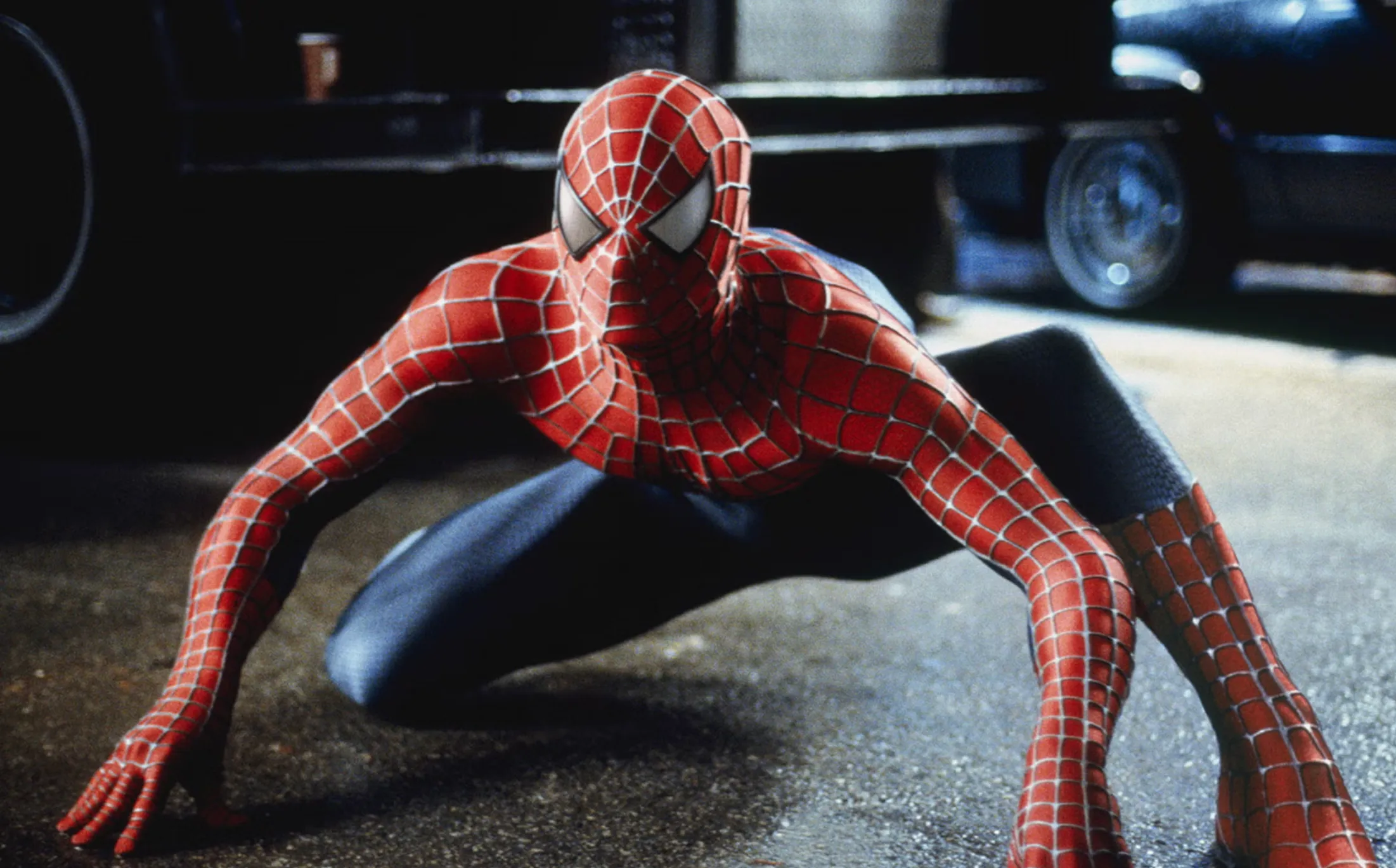 Sam Raimi Spider-Man suit in the movies.png